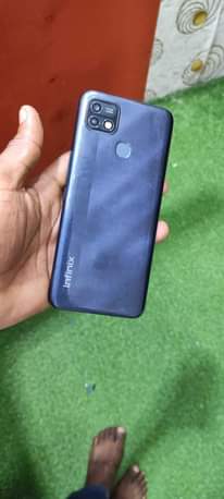 A picture of INFINIX HOT 10i 64gb