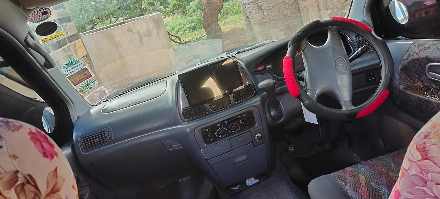 A picture of Toyota noah