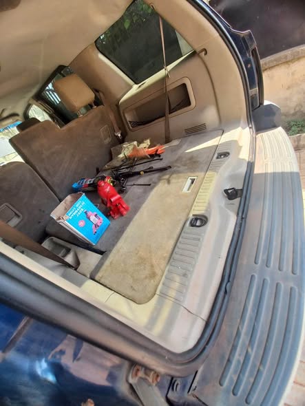 A picture of 2006 FORD EXPLORER