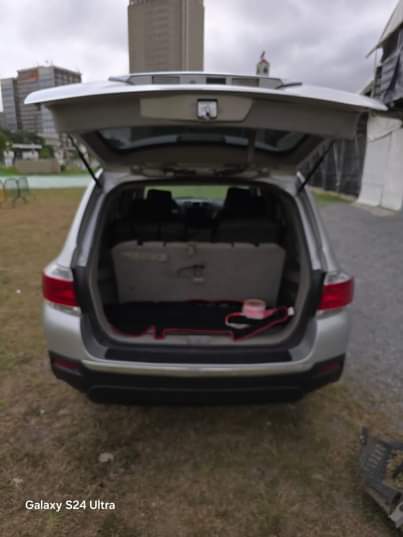 A picture of Toyota 2010 upgraded to 2012 with android screen Ac working