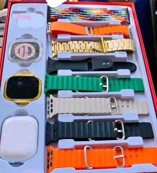 A picture of Smartwatch mikanda 7 kwa 50 000 free delivery