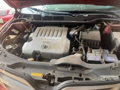 A picture of Toyota Venza Neatly used few months drive Buy and Ride
