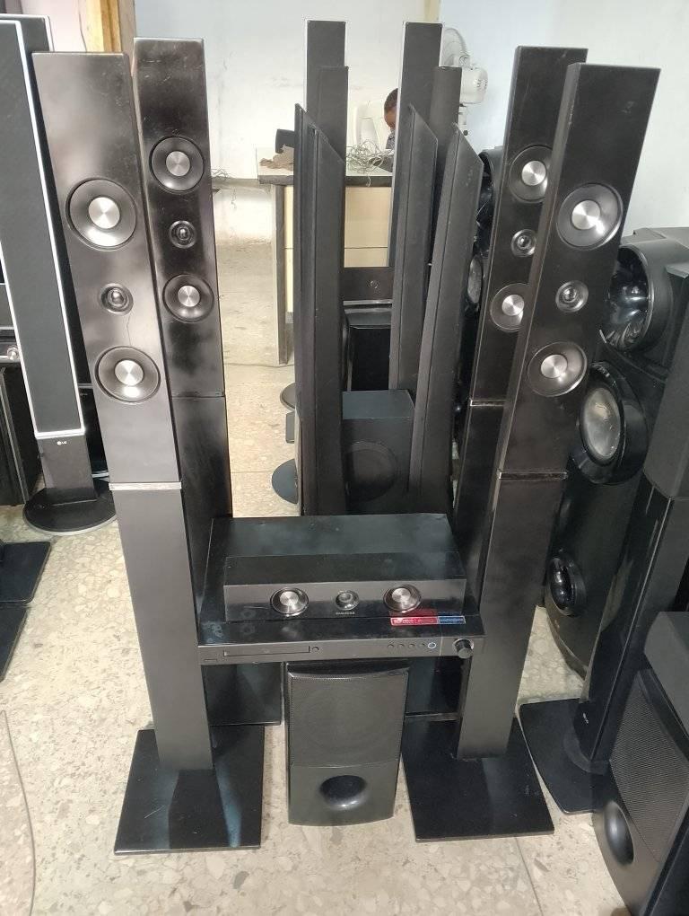 A picture of LG BLUETOOTH HOME THEATER