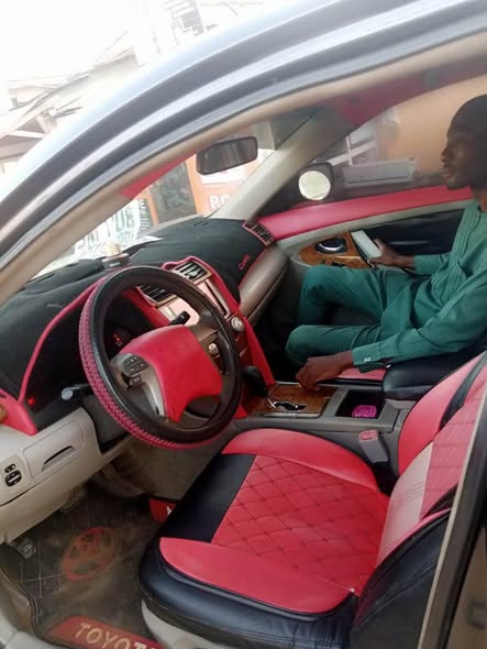 A picture of Toyota camry 08 in very good condition