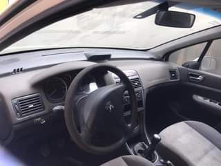 A picture of Peugeot 307 2007 model manual transmission
