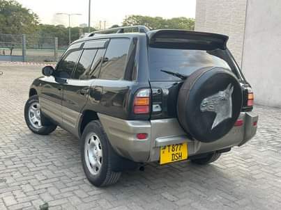 A picture of RAV4 OLD FULL DOCUMENT GALI.