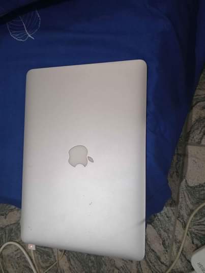 A picture of MacBook Air 2017