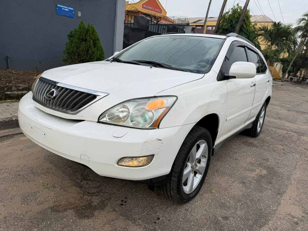 A picture of Unregistered 2008 Lexus Rx350