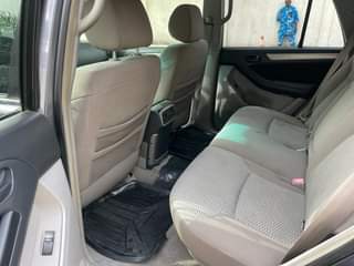 A picture of WHY LOOKING FOR TOKS STANDARD TOYOTA 4RUNNER 2007 MODEL FIRSTBODY
