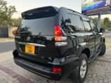 A picture of TOYOTA PRADO DIAMOND DWN 120