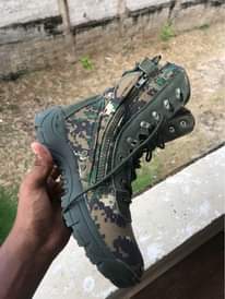 A picture of COMBAT BOOT