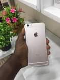 A picture of Iphone 6s plus