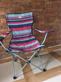 A picture of nauza camping chairs