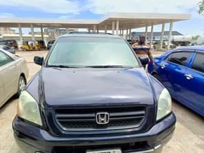 A picture of SUPER CLEAN HONDA PILOT 2005 MODEL GOING FOR 2 7M