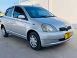 A picture of TOYOTA VITZ OLD