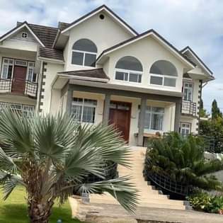 A picture of HOUSE 4SALE SALASALA