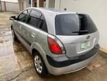 A picture of Kia rio 2005 model