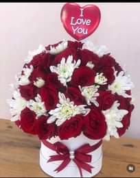 A picture of Flowers bouquet and Gift wrapping service