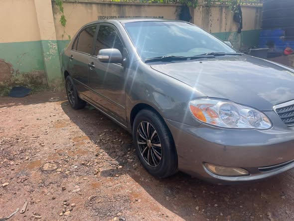 A picture of Corolla 06 04