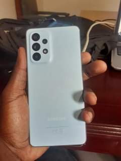 A picture of Samsung A53