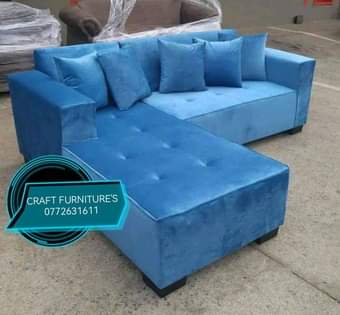 classifieds/furniture sofas