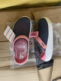 A picture of CROCS FLASH SALES ALERT