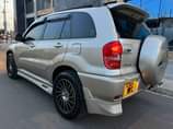 A picture of Price Bei19 8mil Call 0658056651 Toyota kill time Mwaka 2002