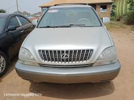 A picture of Registered Lexus RX300 2001 model available for sale Price 3