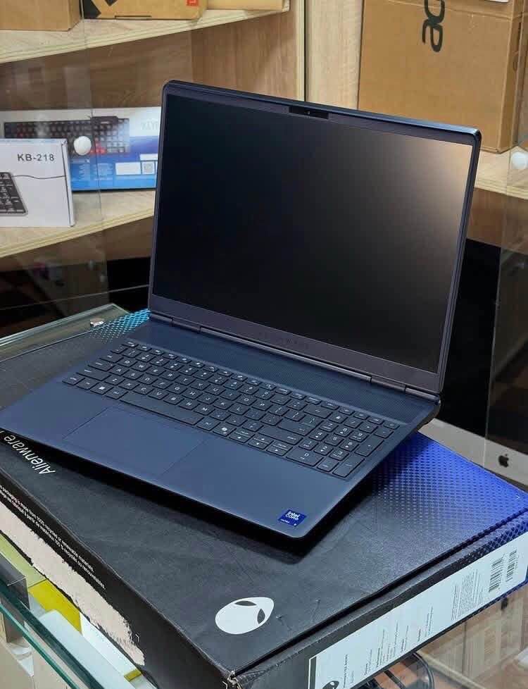 A picture of 2025 BRAND NEW DELL ALIENWARE 16 AURORA BEAST GAMING LAPTOP