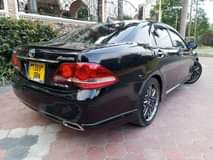 A picture of TOYOTA CROWN BEI MILLION 17.5