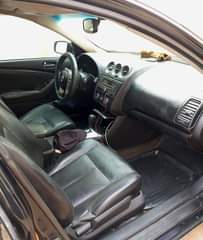 A picture of 2010 Nissan Altima