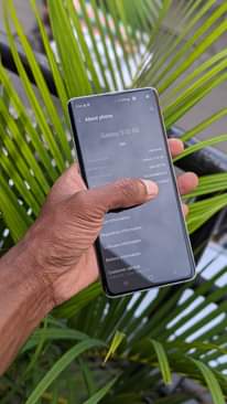 A picture of SAMSUNG GALAXY S10