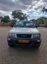 classifieds/cars isuzu