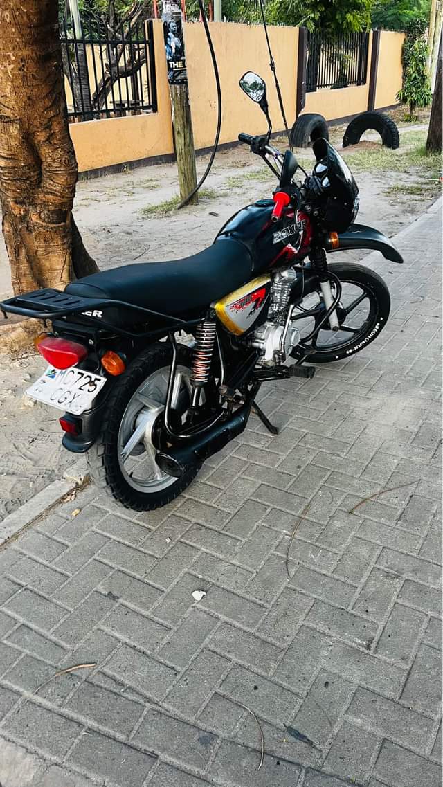 A picture of WAHI MAPEMA KABLA HAIJAUZWA PIGA 0685226087