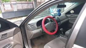 A picture of 2006 Toyota camry