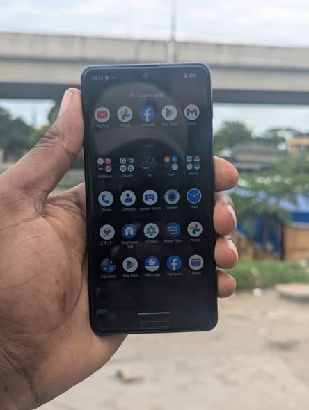 A picture of ACQUOS SENSE 5G 64GB 75000k WI FI ONLY 0718208822