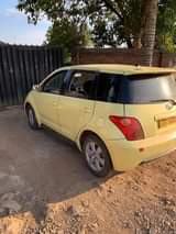 used toyota ist