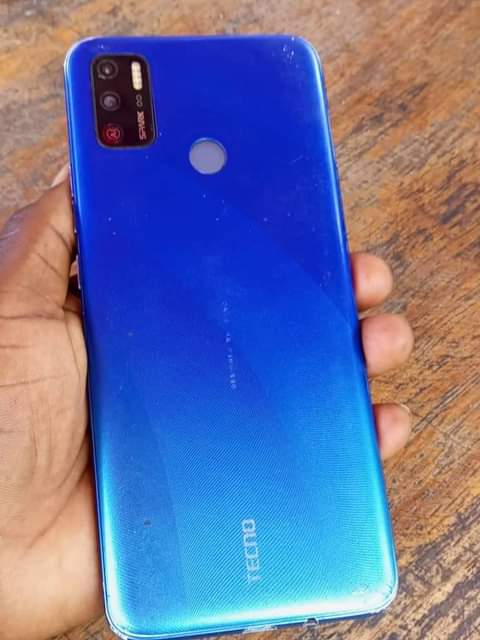 tecno spark