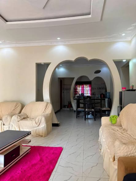 A picture of house on sale located Matugga city 3bedrooms sitting room land