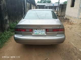 A picture of Toyota Camry drop light
