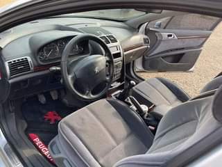 A picture of PEUGEOT 407