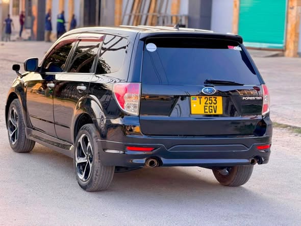 A picture of SUBARU FORESTER