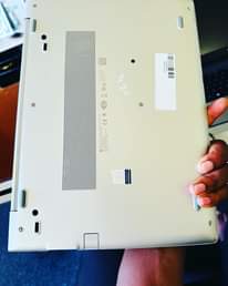 A picture of OFFER BABKUUBWA Hp 840 G5 touchscreen Core i5 8th generation