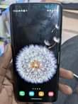A picture of Galaxy s9 Dual sim uses 2 simcards