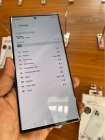 A picture of Samsung S23 ultra