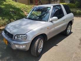A picture of Toyota RAV4 Cc 1990 Price 12 5ml Call 0768862145 Arusha