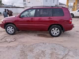 A picture of Toyota Highlander 2006 model registered
