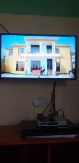 A picture of Samsung TV smart nchi 32