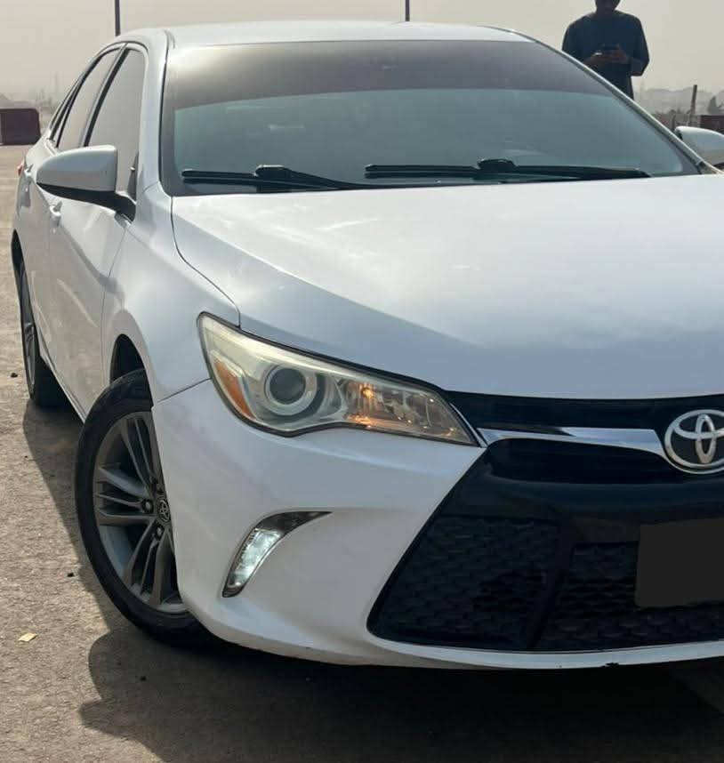 A picture of  Super clean 2015 Toyota Camry SE with verified Duty