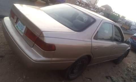 A picture of Toyota Camry Envelope light 4 sale sound engine and Gear